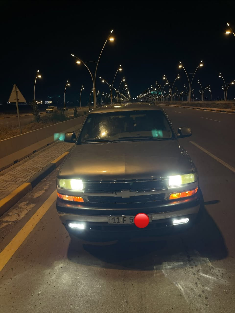 السلام عليكم
للبيع 🔴
شوفرليت سوبربان
موديل 2001 فحل8برغي
محرك 8سلندر5700 كير 1000الف خير من الله لاتنقيص ولا تبخير ناعمه كلش
حداديه جديده. الكشنات جلد جدد .دشبول جديد لافطر ولا كسر. شاشه وسماعات .تخم تاير جديد+ويل وكبات جدد
رقم بغداد الإنكليزي الجديد بئسمي تحويل مباشر .
رقم *********** اتصال او وتساب.
