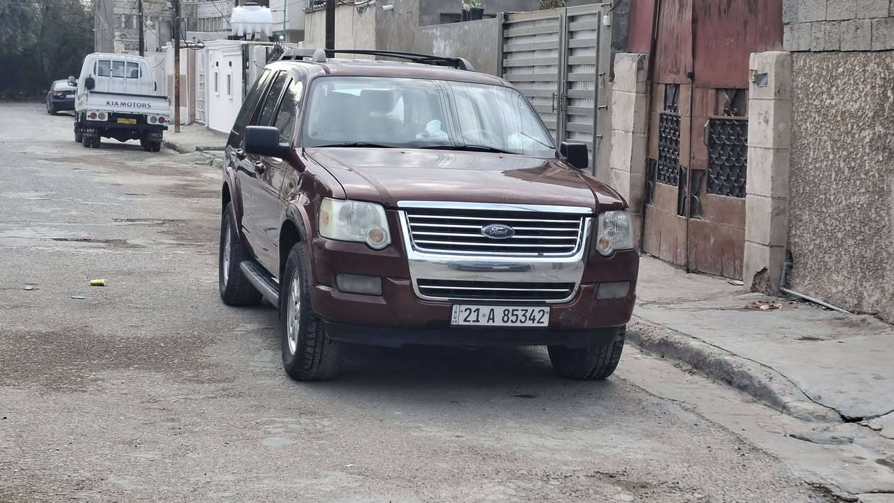 السلام عليكم
فورد اكسبلور موديل 2010 خليجي شركة نيفا السيارة نظيفة جدا المكينة و الكير و الصدر بحالة جيدة السعر 125 ورقة للاستفسار الاتصال ***********
