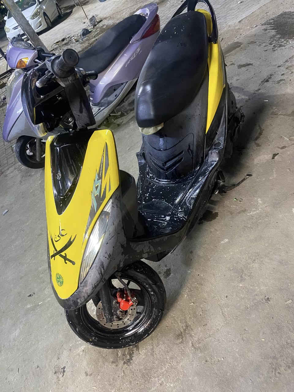 سلام عليكم عدله مال رميه
كفر تايوان فقط كامله شلعه ومعدل ملاحً فول 
سعر 750
***********
