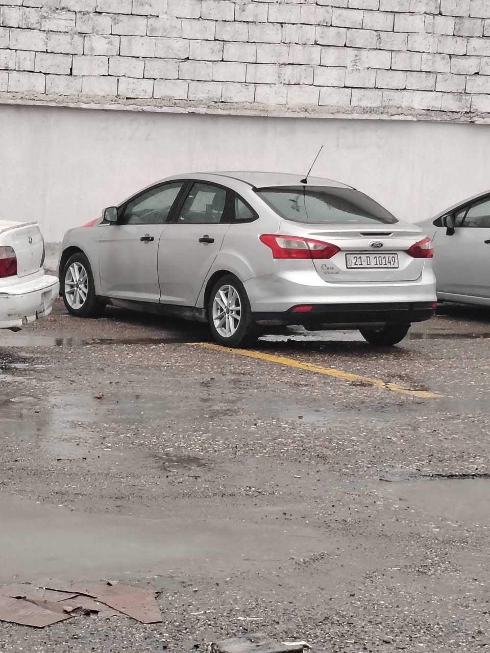 السلام عليكم البيع سياره فورت فوكس موديل 2012 رقم سليمانيه بسمي فول بس كير عادي سياره جاهزه هيه مو صبغ حزام اني ابيع صبغ حزام سعره 62 و بي مجال استفسار ***********
