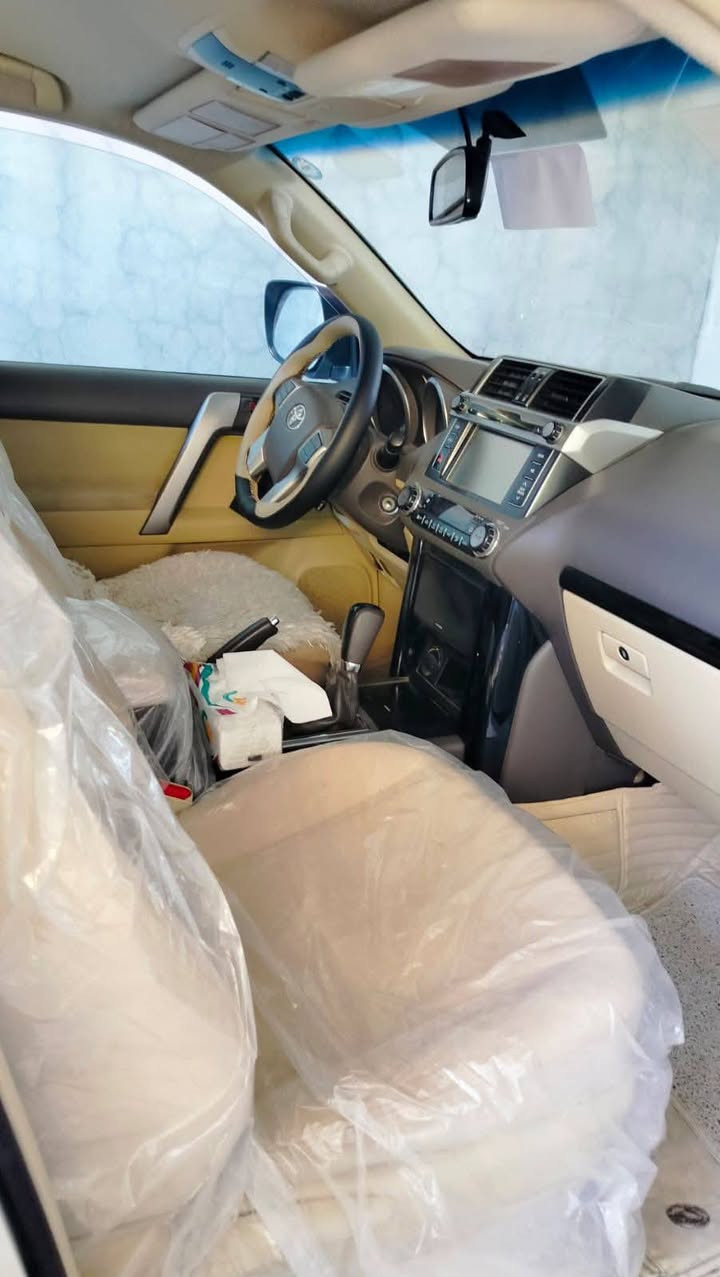 Toyota Prado 
مۆدێل 2015 
سپێر لەکۆڵ 
ڕەنگ سەدەف
143000 کیلۆمەتر ڕۆیشتووە
نیزام Eco
مەکینەی 4پستن نەکراوەتەوە
چوار تاییەی تازەی لەژێرە
سەنەوی نوێیە و بەناوی خۆمە
سێ ڕیز کوشن
تەبەرید مەرکەزی 
سەلاجە
لایت ڕەش
تەنیا دەرگای سەیاق پەمپە بێ ناوگرتن
نرخ 280$
ژمارەی خاوەن
*********** رانية, السليمانية
