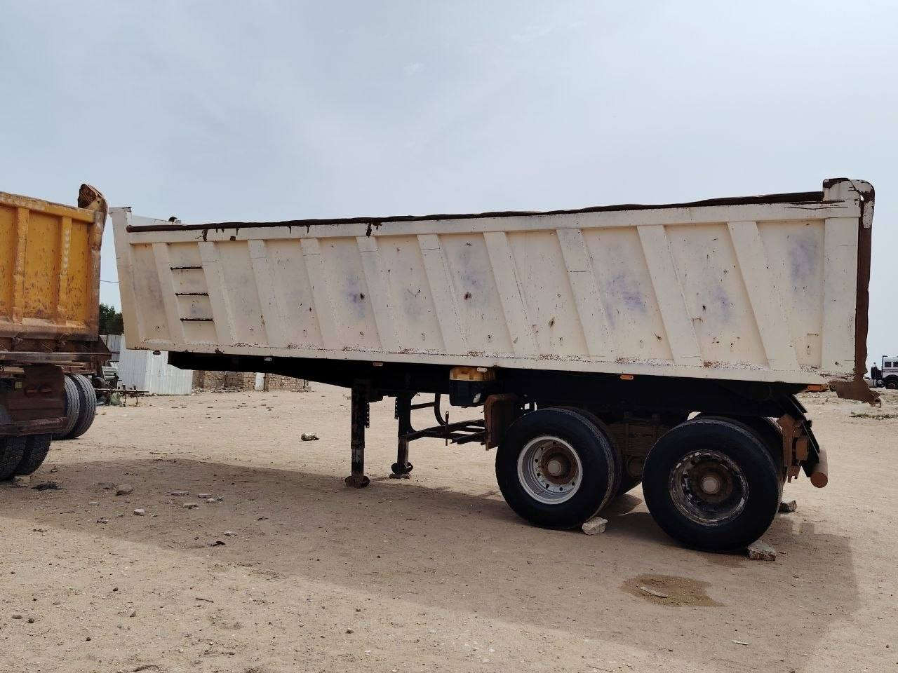 عربانه اماراتيه للبيع كفاله عامه فارغ 11طن ذرعه 31 ستندر تخم تاير
للأتصال ***********
