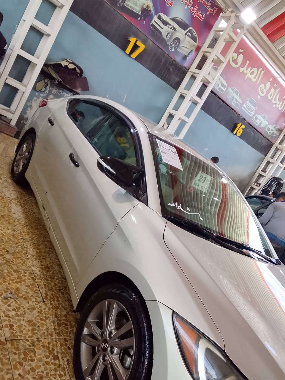 النترا 2017 امريكي لون ذهبي المرغوب محرك 2000 دوش رقم دولي صاحبها من كيارة تحويل
+وكالة 
ثلاث انظمة قيادة 
تحمات ستيرن 
صدر طخم جديد 
تايرات جدد
ضرر بسيط داير +باب خلفي 
ترهم مراوس وبيع نقدا مقدمة ما ابيع 
السعر 125$
*********** اتصل وادلل
