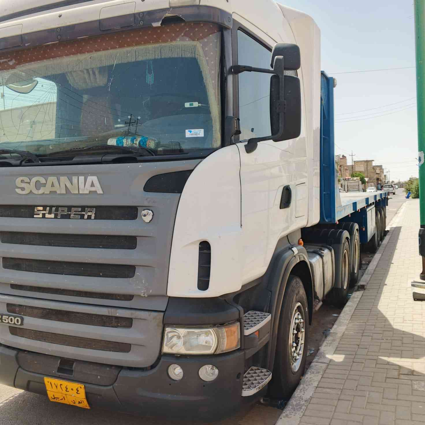 سلام عليكم
سكانيا  نص دغداغ
محرك 500 
سحال دبل تاير 
باج بطن
سبلت خزن 
فقط راس تريله بدون عربانه 
سياره نظيفه اهله اصحاب مصلحه وكاله ثاني يوم 
للستفسار      هذا رقم صاحب السياره 

‭0772 771 7914
