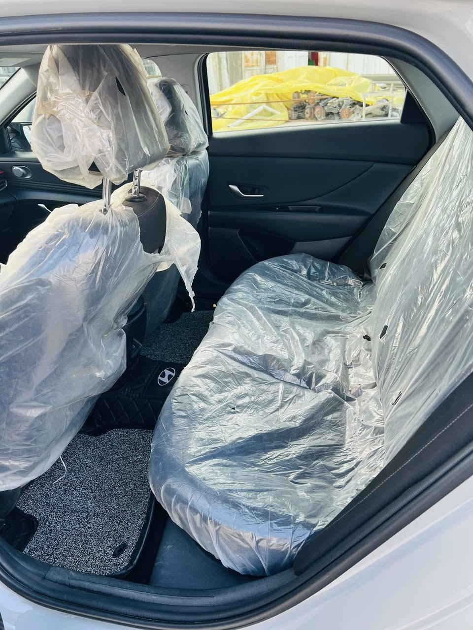 سلام عليكم
النترا 24 فول موصفات

ماشيه 35km

رقم بغداد 

حادث جاملغ وبنيد 

محرك دوش ٢٤٠٠

رادار 

تحديد مسار 

فتحه 

تشغيل عن بعد

شاشه جبيره 

كامره دواره 

وبيهه اهواي موصفات مذكرتهن

السعر ١٦٥ وبيهه مجال 

للستفسار الخاص مفتوح 

***********
