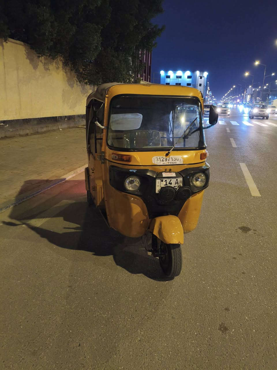 تكتك موديل 21 وجفته المكينه تكتك خير من الله سعره 6500 وبيها مجال مكاني البصره  الحكيميه رقمي *********** متواجد وتساب
