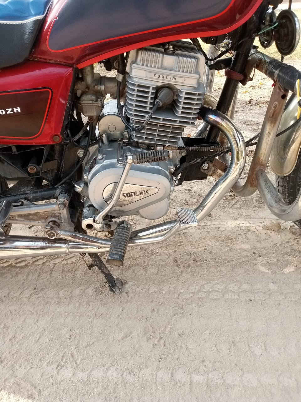 دراجه البيع موديل١٩مكفوله عامه سعر ٦٥٠ وبيه مجال قليل مكاني حمزه الغربي عوادل ***********
