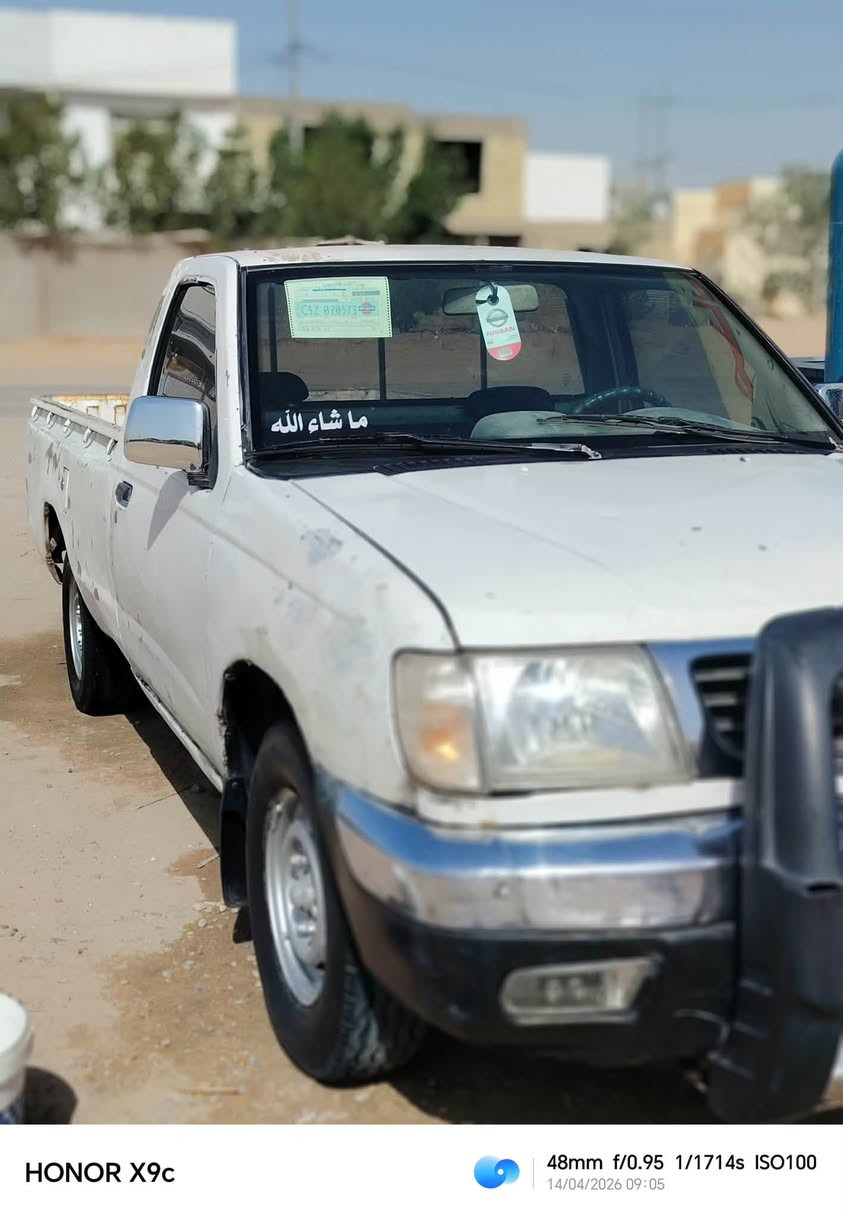 سلام عليكم نيسان شبوط مديل 2003 سياره مال مزاد معاملتها كامله مكينه وگير وحداديه جاهزات سياره خمسه  جنكال السعر (40) بيه مجال بسيط  الاستفسار الاتصال  (***********) مكان نجف
