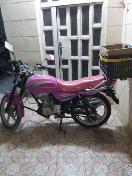 دراجه دايوان عظم موديل ٢٠٢٤ أوراق سحب تايرات جدد
 كهربائيات كله شغال دراجه جاهزه السعر٠مليون وميه للئستفسار ***********
