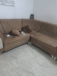 للبيع مستعجلين مكان بغداد الدورة    07804684090