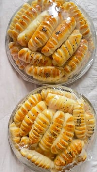 يتوفر جميع المعجنات فطائر 10 قطع 6الف لحم بعجين 10 قطع 6الف مني بيتزا ...