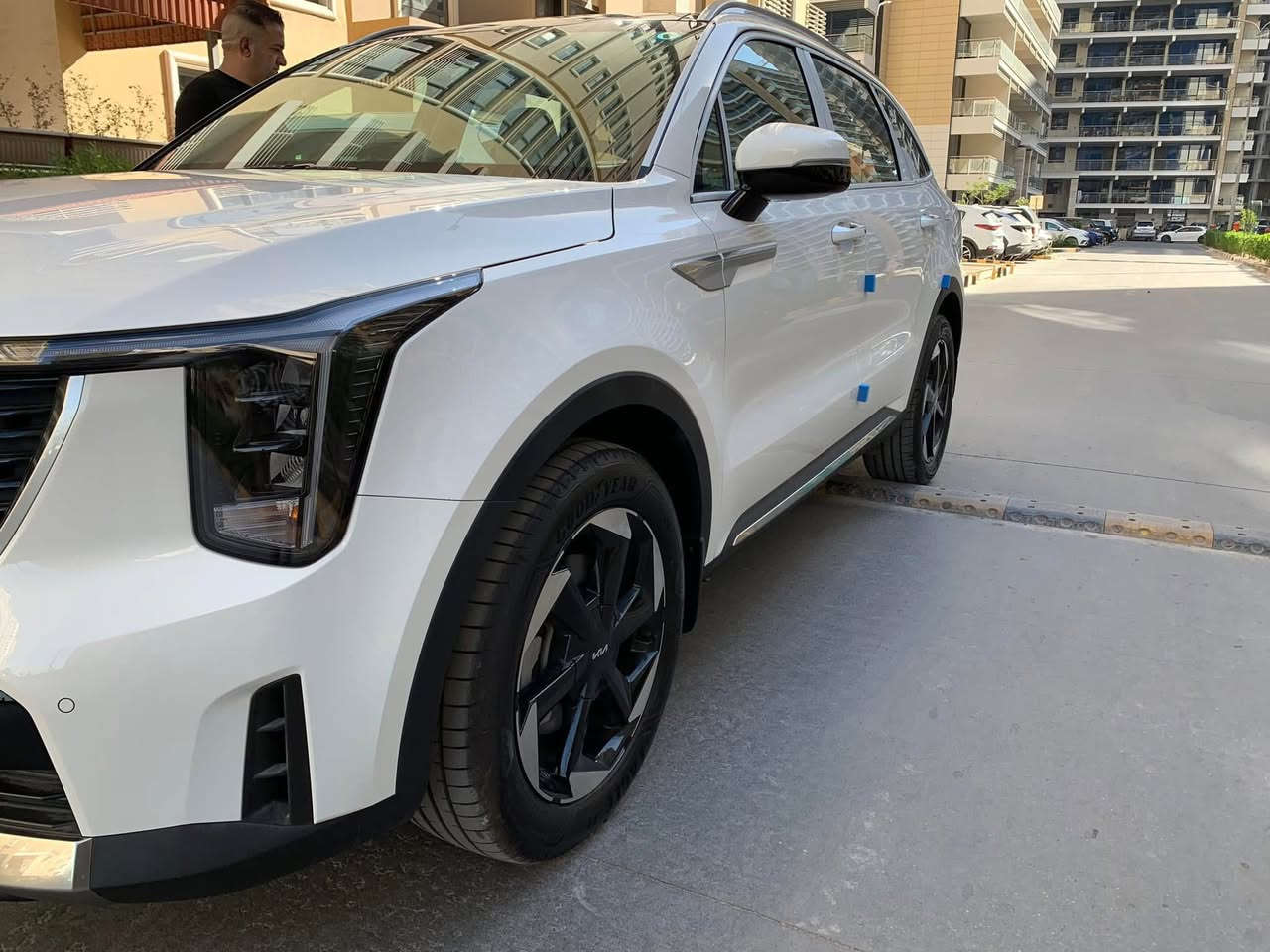 السلام عليكم
سورنتوا موديل 24 

ماشية 22 الف 

كفالة عامة كسر كارتون 

مواصفات 

داتا شو 

بانوراما 

ويل 19 

كراسي كهرباء 

صندوق كهرباء 

6 سلندر 
السعر // 328 وبيها مجال 

وبقية المواصفات المعروفة 

للاستفسار // ***********

مكاني رمادي 

تحويل مباشر
