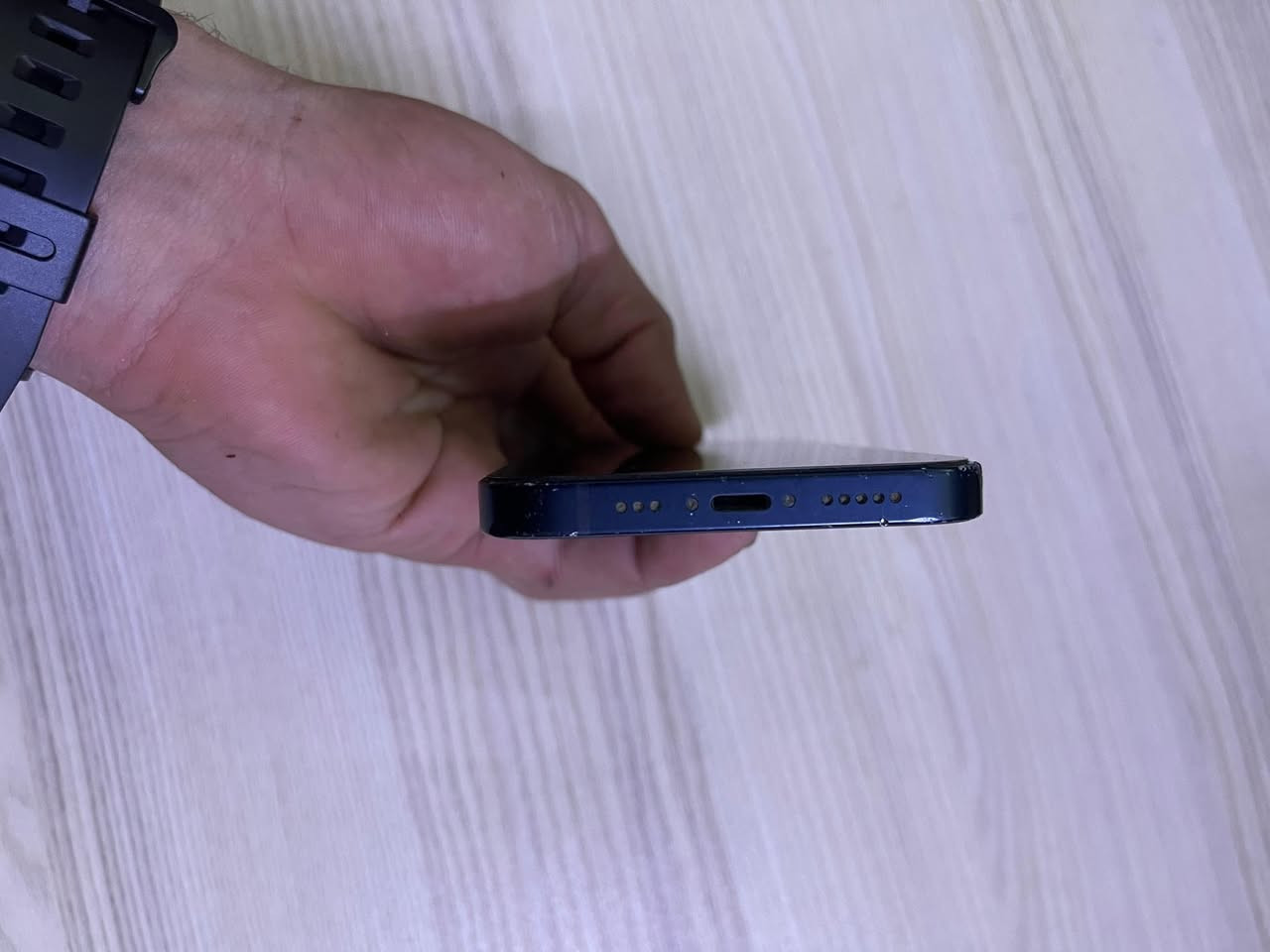 السلام عليكم
ايفون 13 عادي 
شرق اوسط كارتونه ويا مطابقه 
نموذج M
ذاكره128
بطاريه99
مبدل ضهر ليزر فقط 
عنواني بغداد
سعر 450 وبي مجال


**إذا كنت صاحب هذا الإعلان وتريد حذفه لأي سبب، رجاءا أرسل رسالة إلى الدعم الفني**