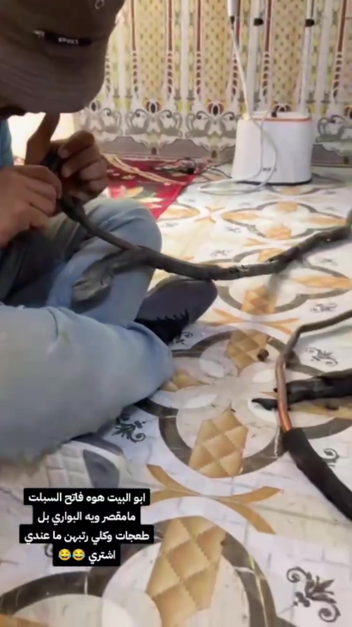 جانب من عملي ان شاء الله ينال اعجابكم❤️
                 
      #هندسةالتبريد❄️
تنصيب كافة أجهزة التبريد ❄️
تنضيف موقعي مع ضمان العمل ❄️
عمل فاكيوم 🧰
*********** 📱❄️
