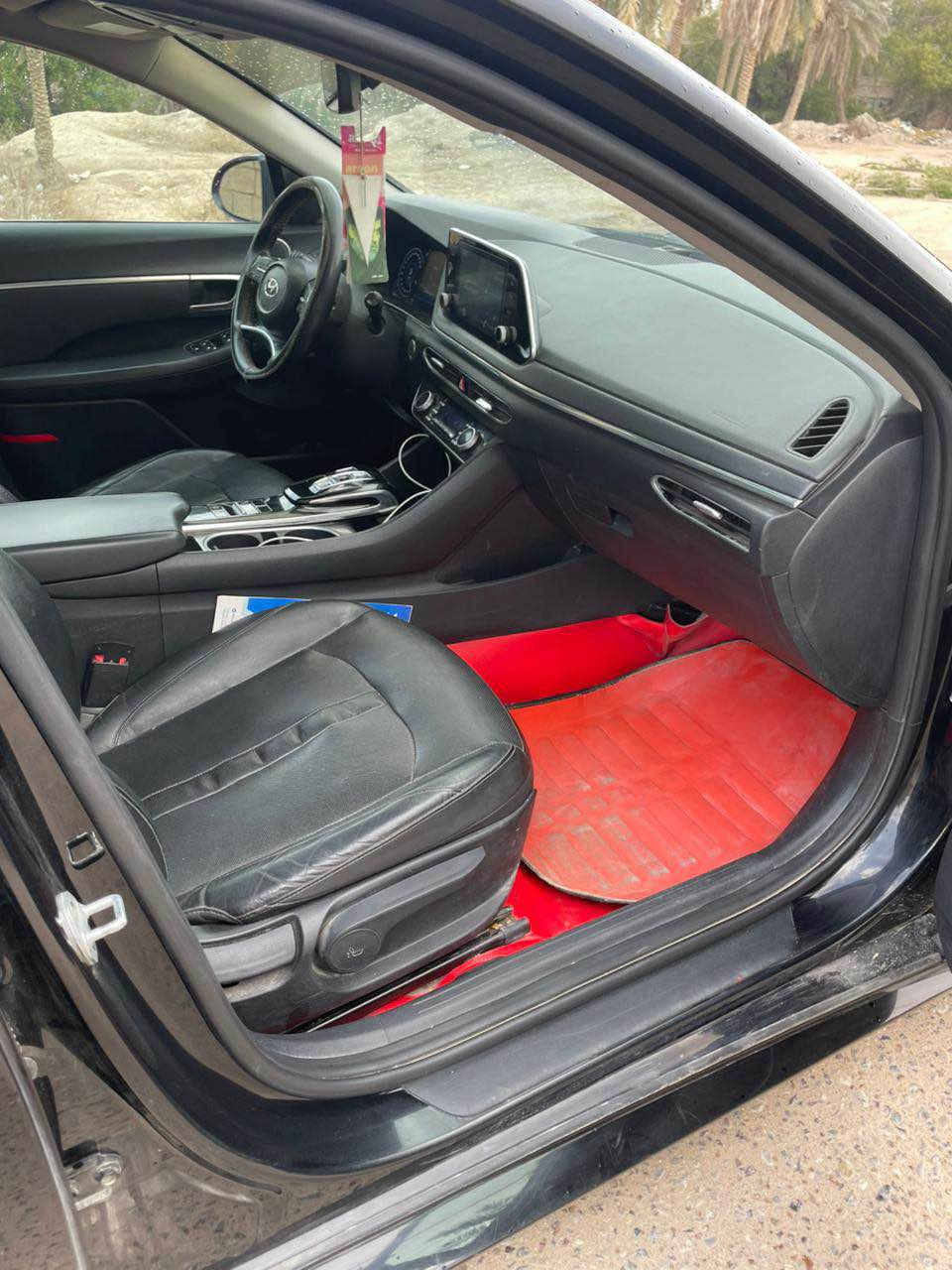 ب125 ورقة وبيها مجال بسيط 
سوناتا مديل 2020 فئه بلاص محرك 2500 تنفي طبيعي حادثها بنيد وجاملق وبيها قطع مصبوغه تطابق الوان رقمها قادسيه معوقين السنه الجايه تصير حرا سيارة حلوه ما شاء الله فول موصفات رادارات تشغيل عن بعد دخول ذكي فتحة سقف متكامله كشنات جلد قيادة ذاتيه تبريد ثلج تخم تاير جدد مكاني ميسان رقمي *********** البصرة, العراق
