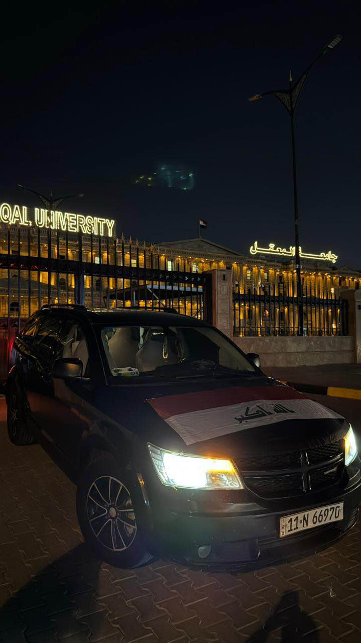 السلام عليكم
سيارة دوج جورني (2018)
7 راكب
 كفالة عامة (كلين تايتل)
سوداء اللون 
محرك 4 سلندر (2.4) 
كندية
رقمها بغداد خصوصي مسجلة بأسمي
مقاعد شامواه
تدفئة تبريد شاشة كلشي بيها كفالة
سعر 145$
*********** البصرة, العراق
