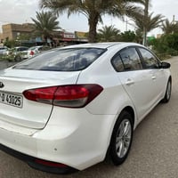 سيراتو • ٢٠١٧ • ١٦٠٠