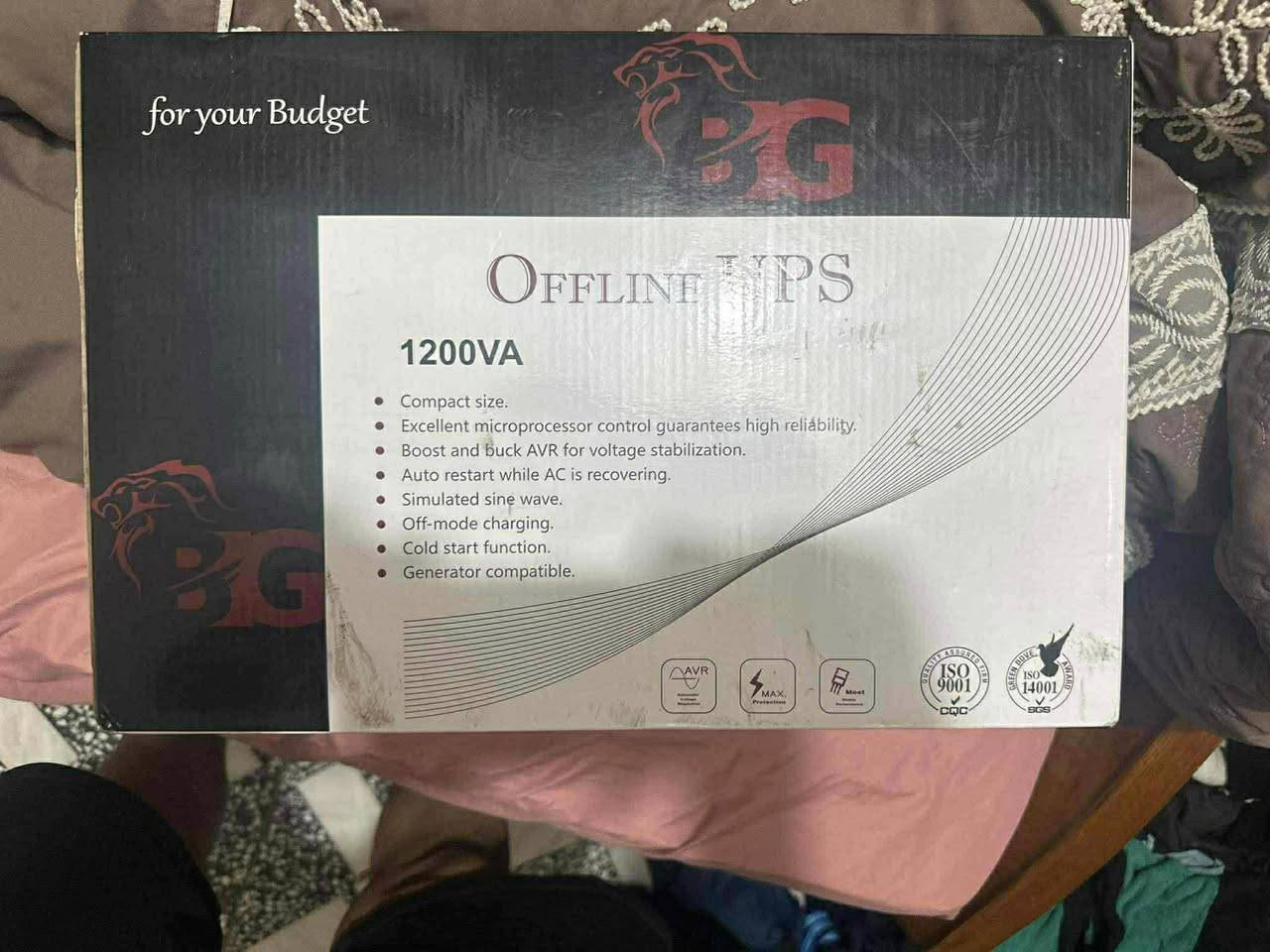 السلام عليكم
يوبي اس اوف لاين UPS 1200VA
مستخدم قليل سعره 60 الف 
يرهم ع pc+بلي+كامرات
ومتوفر توصيل رقمي ***********
