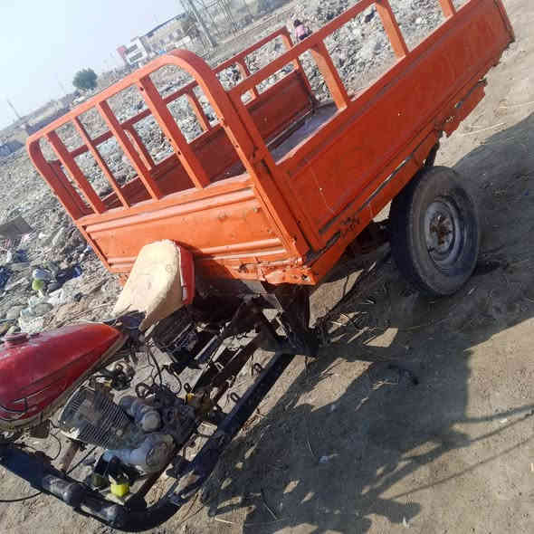 ستوته للبيع ستوته ادوات مقفوله رايتها 450 مكان البصره سوق الكبير ***********
