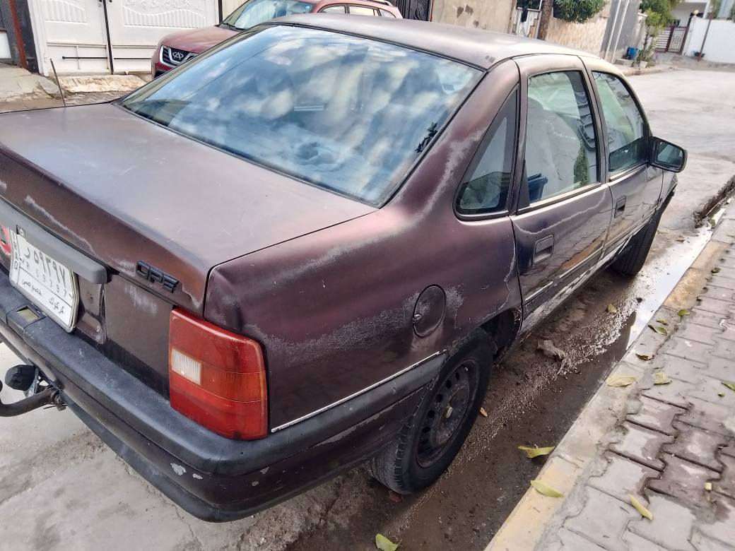 فكترا. حجم 18     رقم كركوك مشروع وطني لحد 2028 كود بانزين كير عادي محرك صدر تايرات شرط دواخله غرفة نظيف سيارة بدون طخه شراي يتصل *********** سعر 38 بيه مجال بصيط كركوك, العراق
