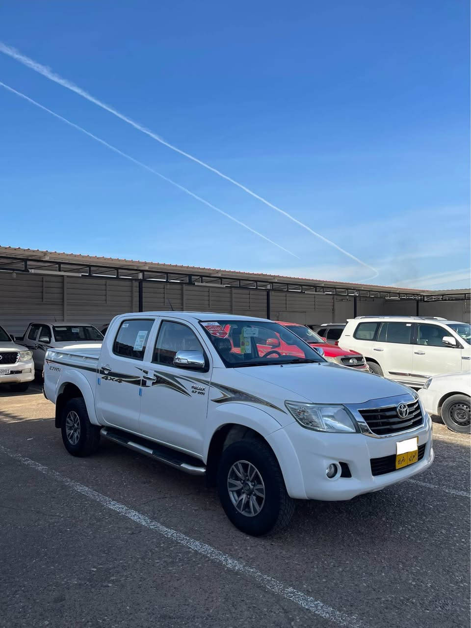 تويوتا مه رزي 
موديل 2014 
بي سبغ بي تعديل 
دعامي بو دعامي شه رت 
گير مكينه شه رت 
مكينه نه فه كري 
تخم تايره جديد 
موبايل *********** اكر, نينوى
