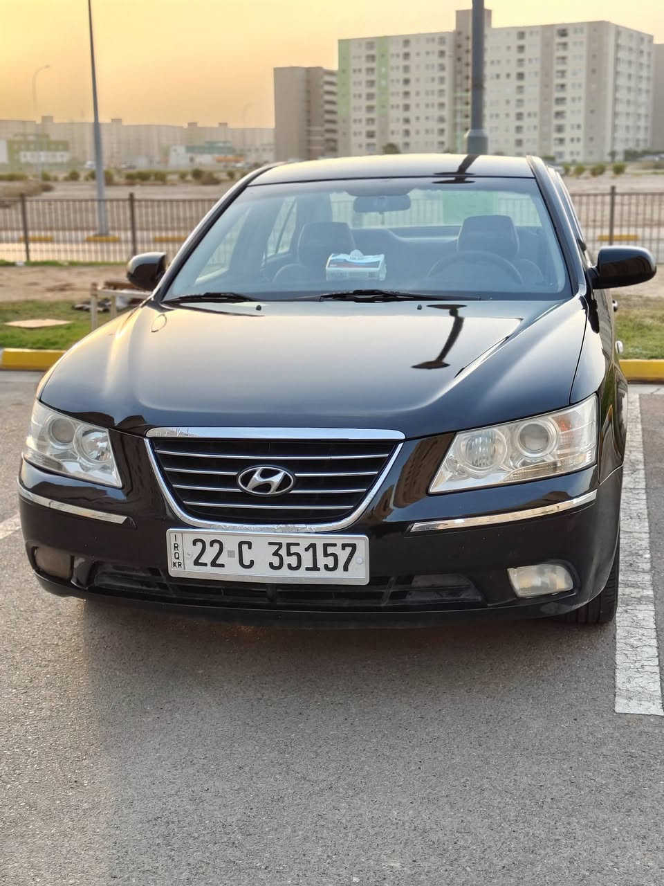 سوناتا خليجي مديل 11 محرك 2000 كله جديد صدر تخم تاير بس دهن وبانزين مابيها اشي نقص لون اسود بيه تغير لون جانت برتقالي مكفولا من كص و وحادث شرط فحص سعر 95 وبيه مجال ***********
