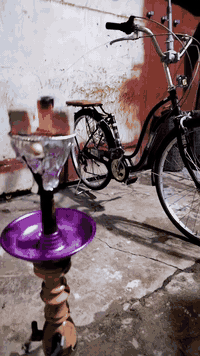 سلام عليكم بايسكل بناتي باله بطه حجم 26 سوبر M لون اسود موديل 2018 بايسكل جديد بمعنه الكلمه كير وحساس 6 نمر كله ختم واحد سعر مطلوب 150 وبيه مجال عنوان بغداد رقم تواصل *********** ❤️🤍
