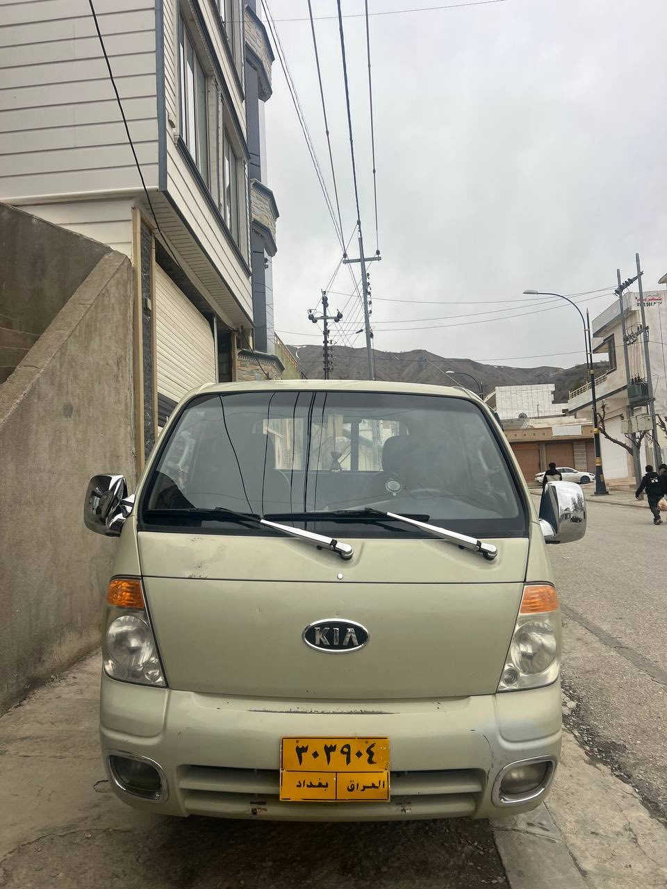 سەرەتا بەناوی خوای گەورە کیا بۆنگۆ بۆ فرۆش 
سەیارەکە زۆر جوانو نازدارە بۆیاخی بیلادیە 
مۆدیلی 2008
مەکینە سپی پەمپو نۆزلە 
تەقەو رەقەی بەشەرت 
کێرو مەکینەو عەکسلی بەشەرت براوەکەی جاک کراوە 
ناوبۆدی تیایە 
ژ.م***********
