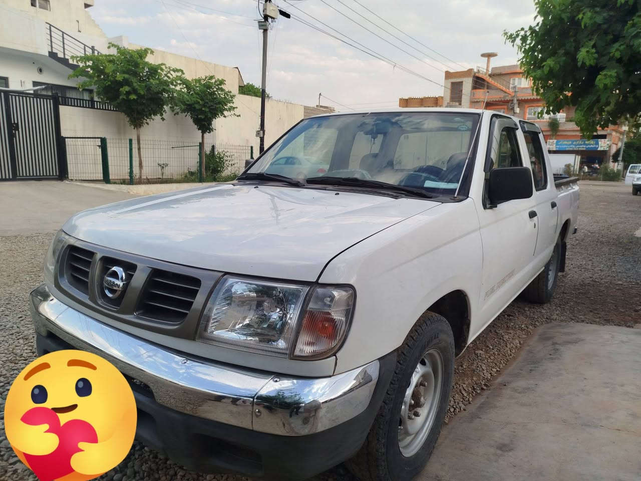 ئەم نیسانە بۆفرۆشتن 2002زێت نمونە ئاڕم پلاستیک سلێمانی بەشەرتی ئاڕمو ئەوەلیات ***********

