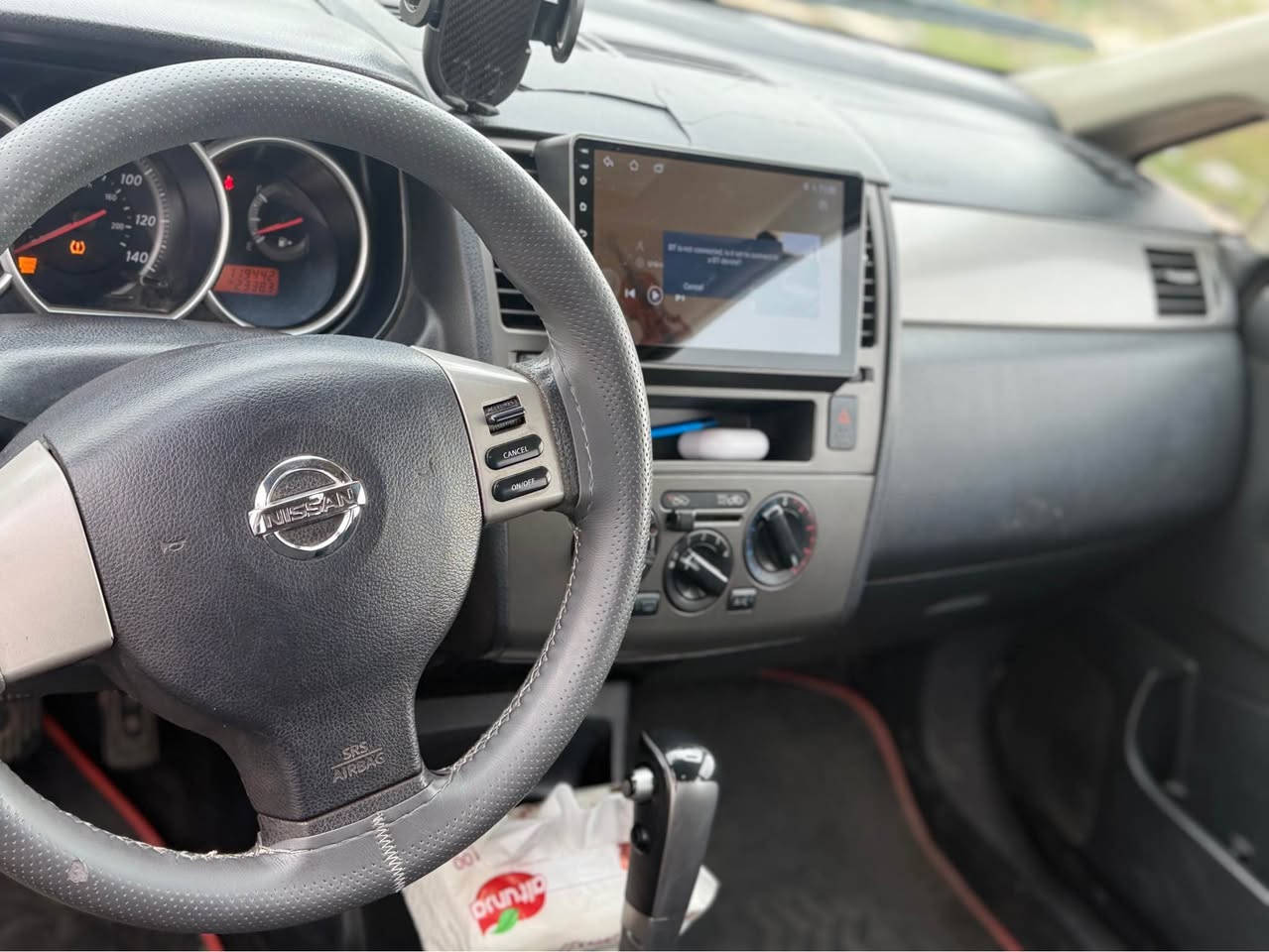 نيسان فيرسا ٢٠١١. توماتيك.    ٤ جام كارةبايي  شاشة كاميرة.   تةبريد. سارو كةرم.   بيلا ١١٩٠٠٠ ياجوي.  بيجةك مةكينة ديكيلاهةي.  بوياخ نيف بولند سبخة بي داخلي ارباك.  رقموسنوي سةرفةجوي ٦٠٠$ دولار غرامة يل سةر دي سةعري هينةخار     رقم تلة فون واتساب. فايبةر.  ***********  
*********** اكر, نينوى
