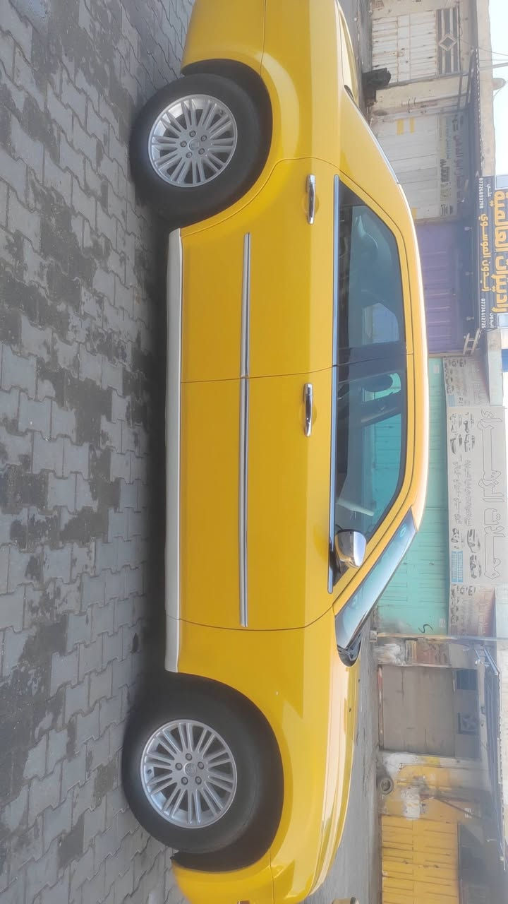 السلام عليكم أوباما ١٠ اصل للبيع جاهزة من كلشي بدون حادث فتح باب وجاملغ بدون حادث بسمي تحويل ثاني يوم هزة جديدة سنويه ل31 مكاني الكوت مركز المحافظه السعر 120 او مراوس حسب القناعه  وبي مجال شي قليل وكلشي موجود بالسوك خاص مامتواجد اتصل عالرقم *********** /*********** /
