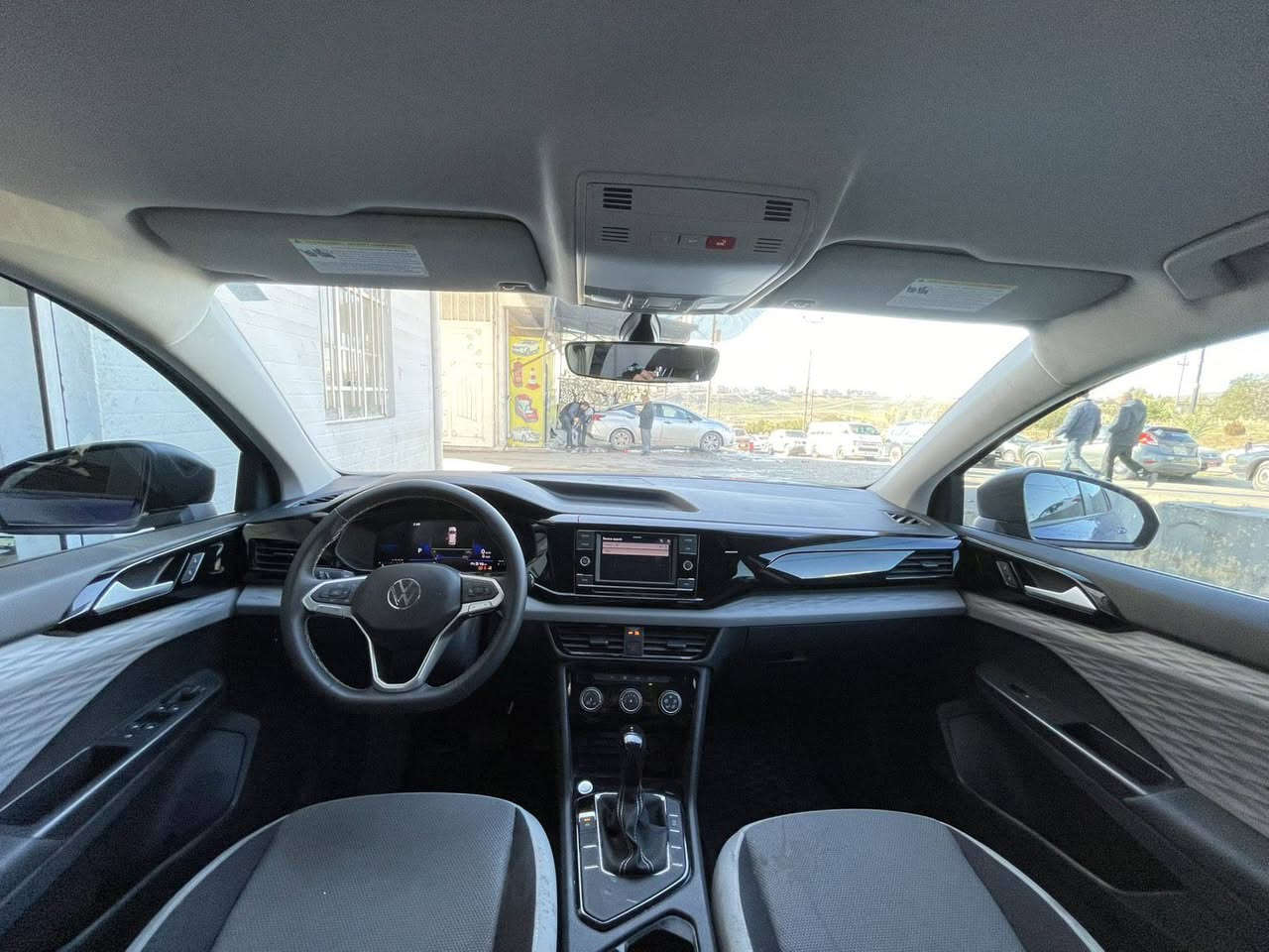 سلام عليكم فولگس واگن تاوس 
موديل 2023 كلين تايتل بدون صبخ بدون بارد مكفولة عامة ماصفات S گيچ الكتروني حساس رادار بصمة 
عنوان عقرة 
رقم موبايل *********** اكر, نينوى
