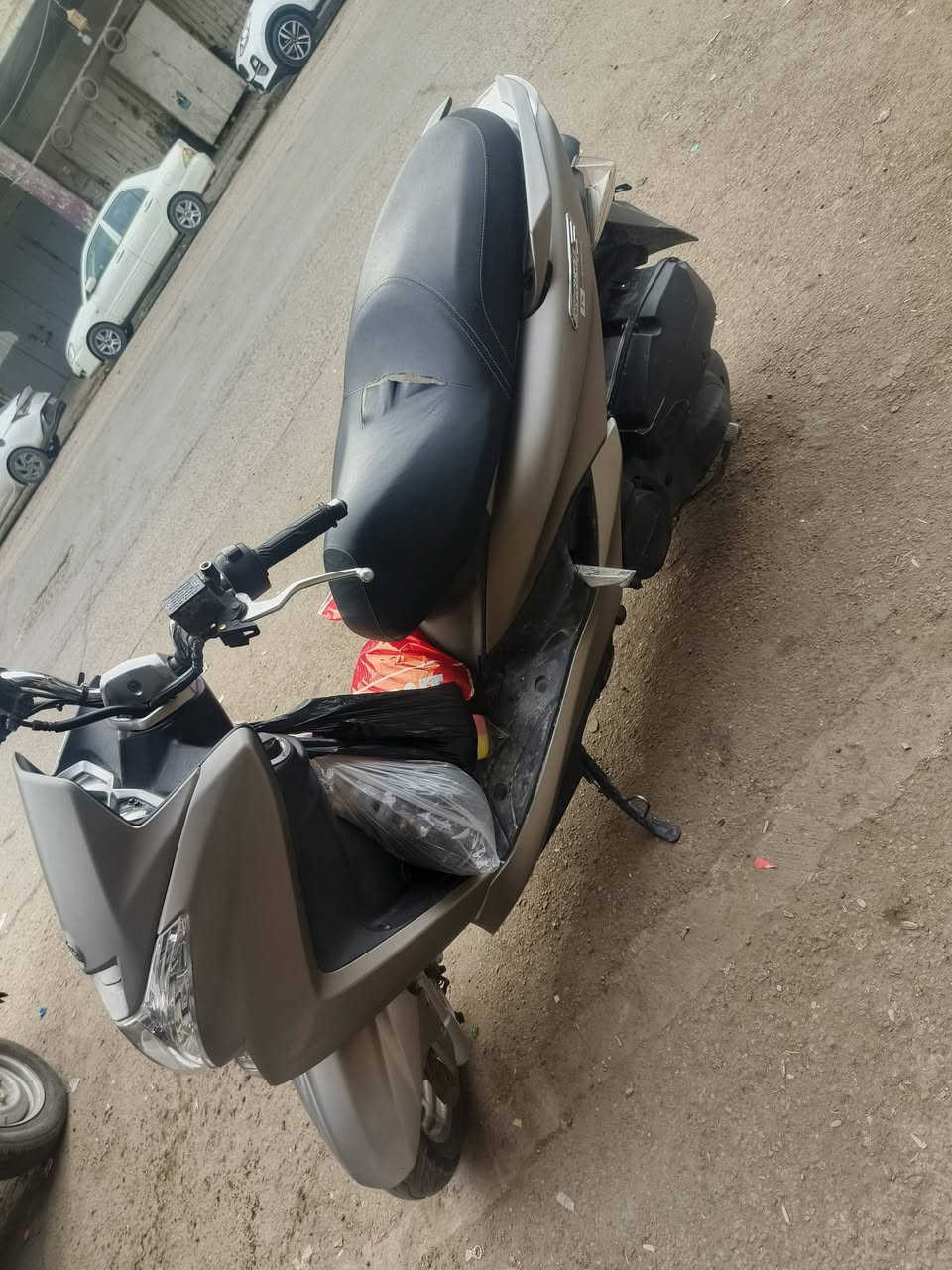 السلام عليكم
ماحسته s 2019
ماشيه 58 
ستاند كهربائي 
حساسات طسات 
دراجه برغغي ممفتوح تاخذه من باب بيت اذ شي مرجوعه اشتريته من معرض دبي  فول موصفات 
مراوس ويه pcx جيل ثالث لو ثاني مكاني بغداد شارع حيفا


**إذا كنت صاحب هذا الإعلان وتريد حذفه لأي سبب، رجاءا أرسل رسالة إلى الدعم الفني**