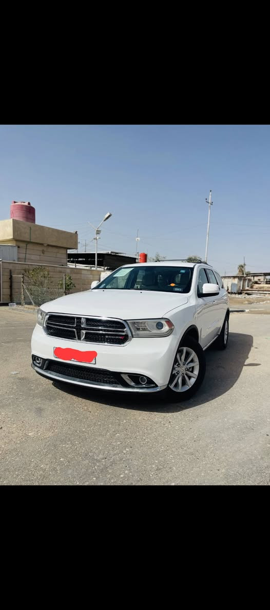 السلام عليكم
اللهم صلِ ع محمد وال محمد . 

سيارة للبيع :
دوج دورنكو 2014 وارد خليجي  وكالة هارلم  limited  لمتد فول مواصفات ٫ محرك  كفالة عامة ع وضع الشركة  3600_V6  ، تبريد كفالة  كهربائيات كلها شغالة  كفالة ، بيها صندوق بارد كدر اشبر ونص وبابين عكس السايق صبغ اثر شخوط وخياس فقط مو حادث ،  دعامياتها ع كبس الشركة بلاد ما ملعوب بيهن . 
الكير مفتوح سويتله ادامة يم الشركة الهندسية اكفله من العتة وتأخير النمرة وشرط التراي والفحص بالكمبيوتر  ، حدادية صدر امامي جديد ٫ زوج تايرات خلفي جديد ،  السيارة بأسمي شخصيا  سنويتها لل2030 رقمها انكليزي الجديد بصرة مشروع وطني ، مداور ثاني يوم ، السيارة مكانها بصرة حي الاساتذة 
السعر ( 195 )  ورقة وبيها مجال للطيبين السونار ويا المنشورات 🫶. 
للاستفسار :- 
***********
