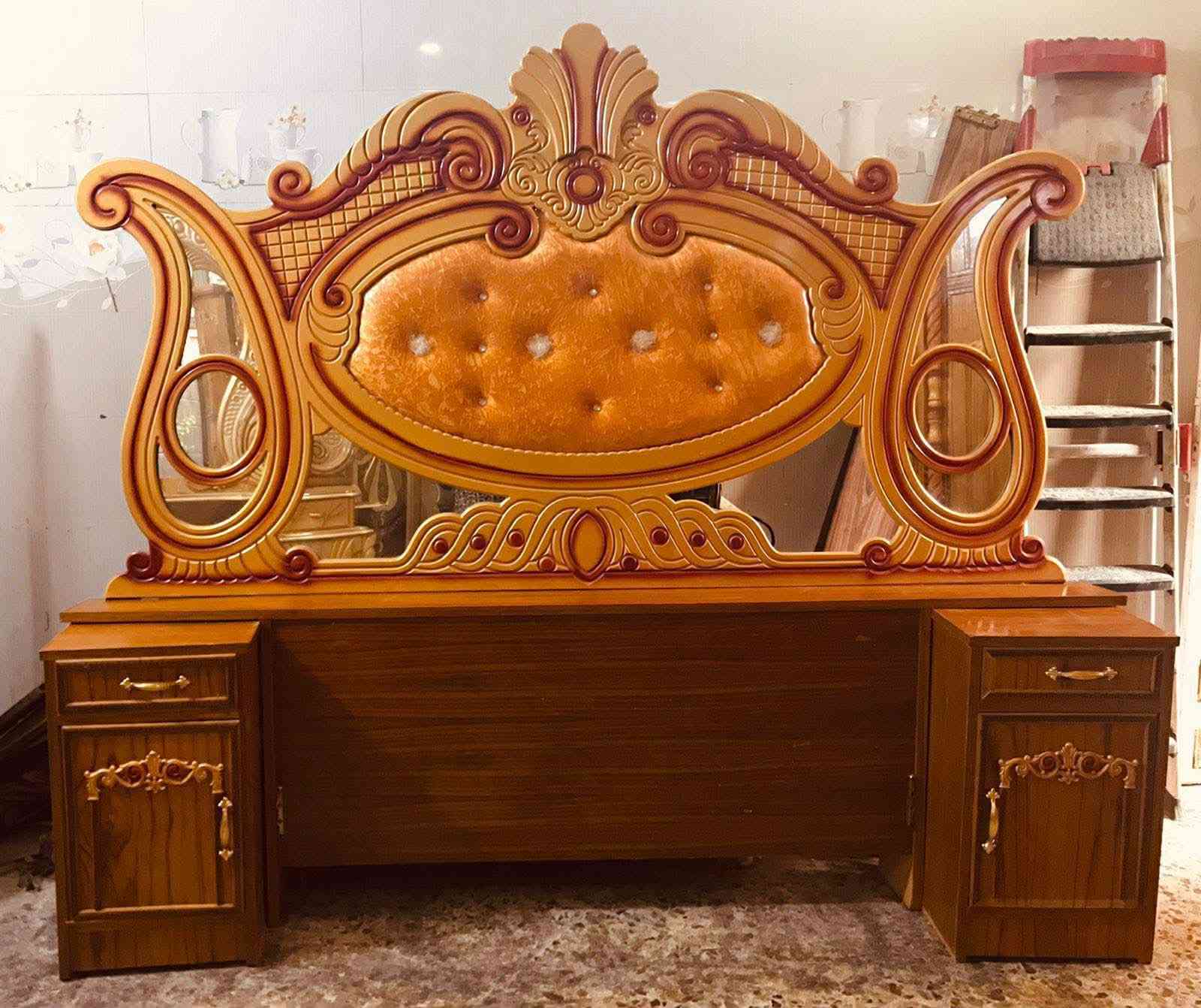 غرفه ام  السته ملحق  داخل خارج صاج سعر750وبيها مجال بيسط.
العنوان بغداد مدينه صدر  اكو توصيل 🚚.


**إذا كنت صاحب هذا الإعلان وتريد حذفه لأي سبب، رجاءا أرسل رسالة إلى الدعم الفني**