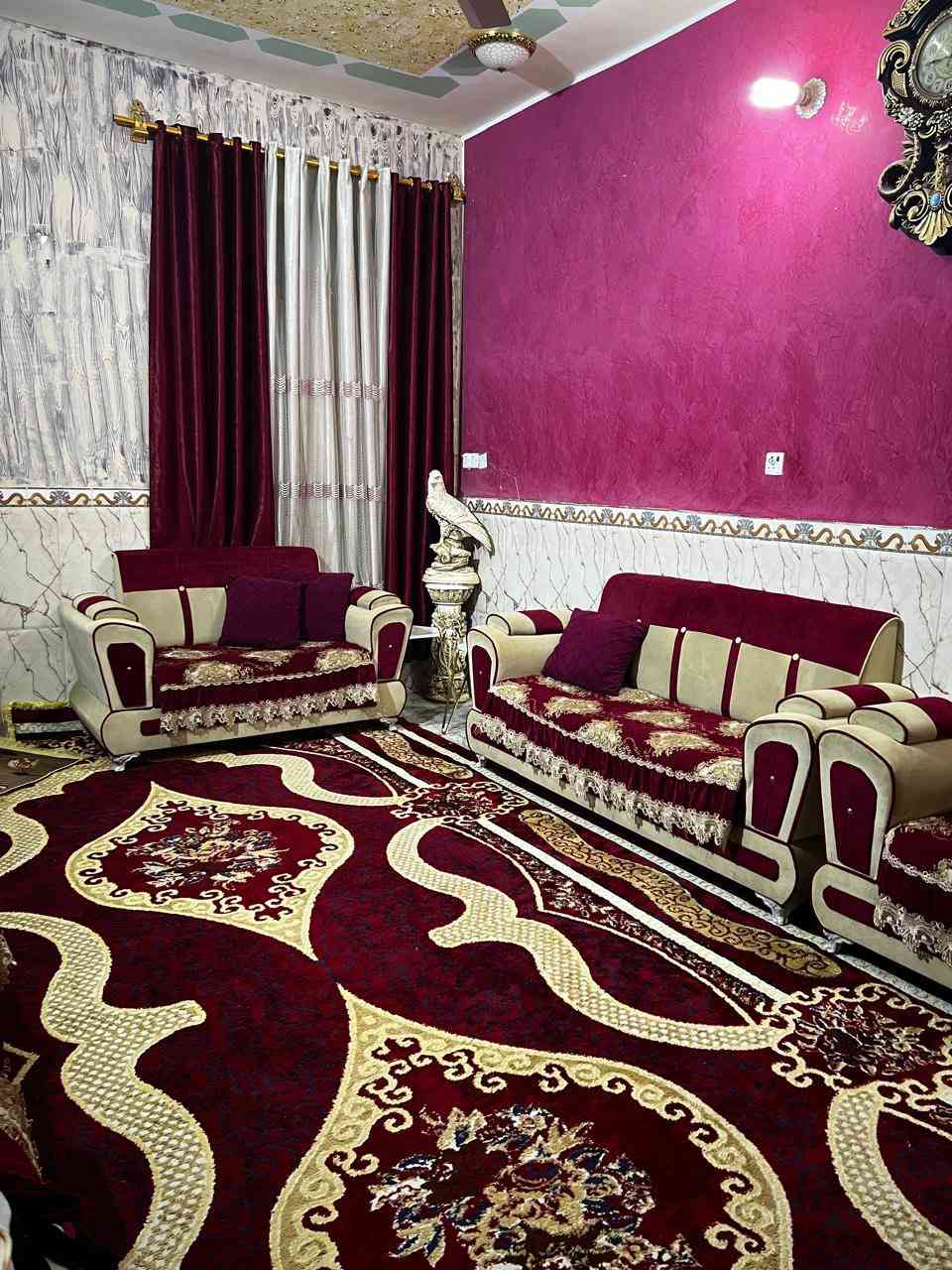 الدار البيع الموقع في البستان مساحته 150 متر بستان سيد حسين شارع ابو الماي اروركن بناء حديث عله شارعين الدار متكون من استقبل وصاله وغرفتين ومطبخ وصحيات التصال ول ستفسار ع رقم***********ول رقم الثاني***********
