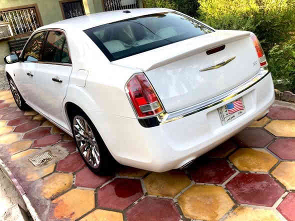 السلام عليكم اوباما ٢٠١٣ كندية فئة موتون مميزة السيارة جديدة جدا ترايها زيرو 
محرك ٦ سلندر

كير طيارة

ويل كب ٢٠ بلادي مميز يجي بهاي الفئة حصرا

تدفئة كشنات

كشنات جلد ابيض بلادي يجي فقط بهاي الفئة

بصمه تشغيل

تشغيل عن بعد

ماشية ٥٣ الف ميل 

سستم صوت ودمام بلادي بلصندوك

السيارة بيها تخم تاير قبل شهر شادة

وصدر امامي خلفي جديد مع تبديل الدبلات

ومشط ستيرن جديد قبل سبوع بدلته

ادامة لمنظومة البريك بالكامل

ادامة منظومة البانزين بالكامل

ادامة لغرفة الاحتراق بالكامل

السيارة ما مسجلة ولا عطل صفر مسج

السيار مال بيت وصارلها ٨ سنوات عدنه 

حادث السيارة جاملغين خلفية صبغ والجاملغ الخلفي بي كص فقط الوجه الداخل مكفول وباب خلفي صبغ

باقي السيارة كفالة من الصبغ …التعمير بامريكا لان من تجي هسه تكلبها متعرف الصبغ وين اله سونار والسونار مرفق بلصور
***********

السعر ١٦٨ وبيها مجال بسيط
