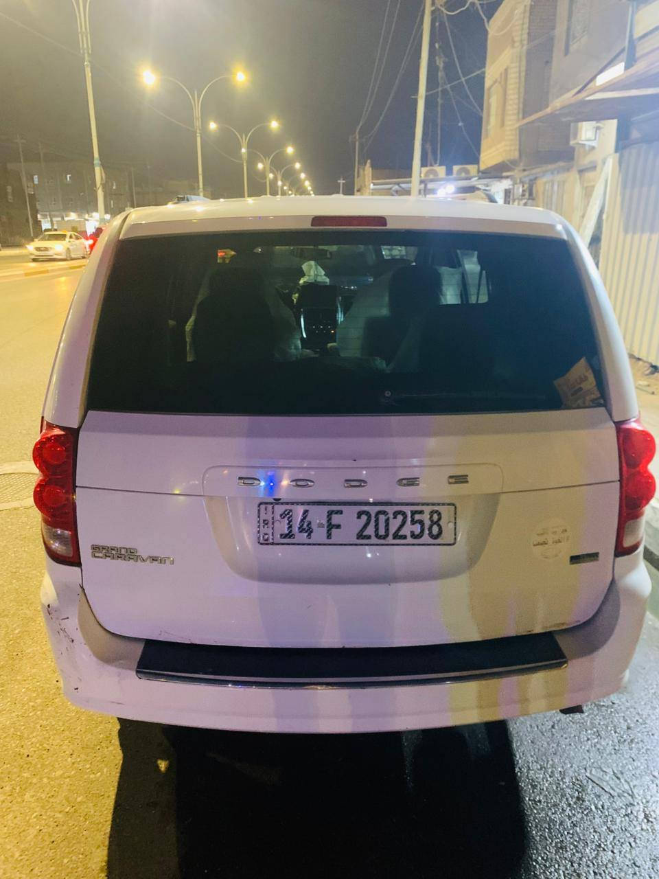 السلام عليكم دوج كرفان 2011 واضح بالسونار يرهم مراوس حسب القناعه السعر 110رقم الهاتف *********** بي واتساب
