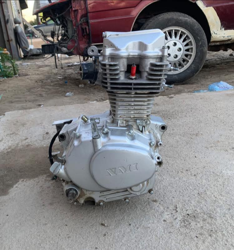 سلام عليكم شباب مكينه نامه شلامچه اصل ٢٠٢٥ مال دراجه وكيل مفتوحه مره وحده  مكينه نضيفه شوفت عينك سعر ١٦٠ وبيه مجال  مكان مشروع المسيب الهاتف *********** تصال وبي وتاس
