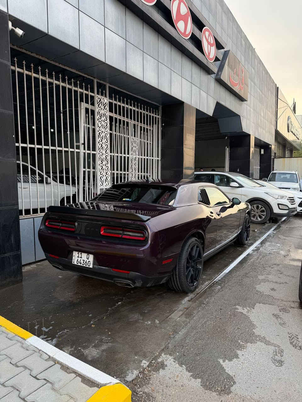 سلام عليكم جالنجر موديل 22 GT max مواصفات كشن كهرباءي تدفءه وتبريد تحكم شاشه وتحكم عادي نظام السبورت تراك وعادي صوت الطرب بلادي الحجرات الصالنصه مرفوع منها قليل سعرها 195 وبيها مجال واتساب***********
