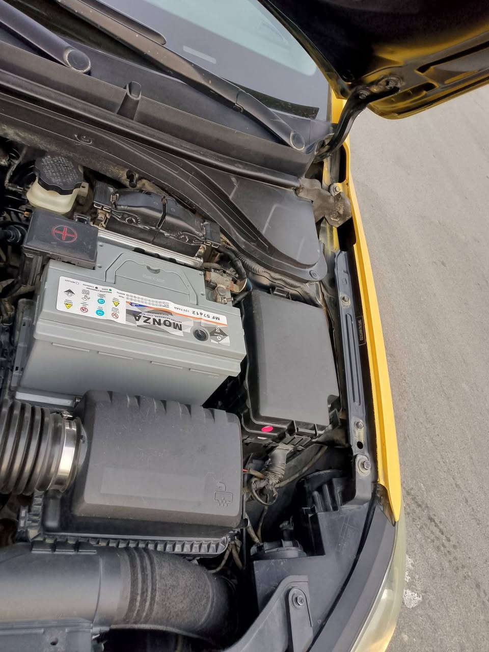 🔴السلام عليكم اعتذر للاطاله
 النترا ٢٠١٧ امريكي حادث بسيط شويه من دعاميه جوه البگ لايت وقبق جنطه مبدل 

وطخه بسيطه جاملغ خلفي بيه طخه زغيرونه معدل مدگدك جاكوج مبين من جوه اي سونار يعجبك تريد اخذ ليبل واحد عدا قبق الحنطه

🔴 بچم لغود حوض شاصي تكم  كفاله وحادث امريكا شي بسيط 
🍀مكينه گير كفاله مكينه مبدل وأشر قبق ولفات وفاتح الكيس منظفه 
🍀المكينه دوش 2000 مكفوله  من تنقيص وبخار ودوانز كفاله 
🍀گير كفاله مبدله هيدروليك اصلي وفلتر اصلي
🍀حداديه جديده  امامي خلفي لوووووك تخم اذاين موبس  اصلي من كلشي جاهزه تايرات جدد  بلكات اصلي (يورا)مجاول اصليه  يعني من الاخير جاهزه السياره والحمدلله 
دوشمه عامه تنته جيلاتين كشنات نحله وجيلاتين ارضيه جلد نضافة الدوخل 95%

السياره ب اسمي رقم دولي بغداد مصفره هيئه وغرامات تحويل مباشر 

اخواني التفاصيل كامله كاتبه  الشراي يتصل*********** 💙السعر ١٣٣💙 بيه شي بسيط حگ الجيه مكاني الدوره ابو دشير 
و السياره مال جناي ونظيفه شخوط ورصعات وخياسات  مابيه  البياع شراي لتخابرني
