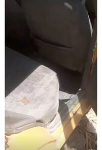 سايبة للبيع موديل ١٣ رقم النكليزي بغداد  جاهزا السعر ٢٥ مكينا كير جدد ...