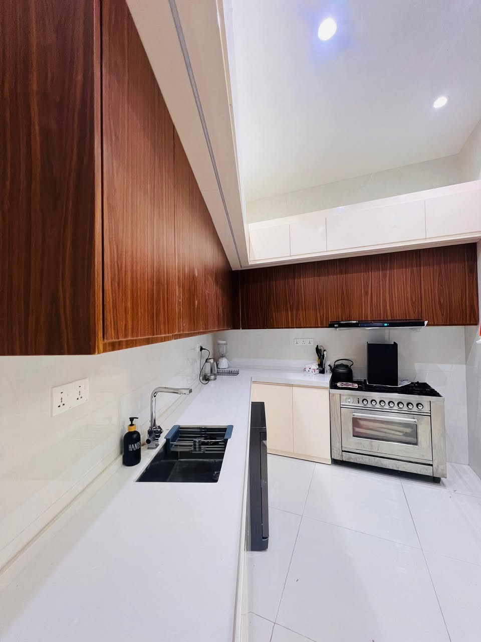 🌸🌹من أعمال معرض تينا للمطابخ والديكورات لهذا اليوم 🌸🌹

    💒 مطبخ خشبHDF 🇹🇷 ابواب بالون بريس 🇹🇷
                                    
             🌹مرمركوارتز طبيعي 🌹

       مازلنا  نقدم لكم ارقى الألوان 🎨

   والتصاميم 📐📏 العصرية الحديثة

مع كادر اجنبي ذو خبره عاليه📏

مع 🌹تينا تجدون كل ماهوه مميز 🌹
هدايه واكسسوارات مستمره🏩
❤️عنواننا ثقة ومحبة الزبون❤️

♥️اسرع مده في الانجاز♥️

👋 وداعاً للأشكال التقليدية للمطابخ 👋والديكورات 

 😍 وأهلاً بكل ما هو مميز وحصري 😍      

العنوان ☜ -ناصرية الشموخ مقابل مجمع تينا السكني 

للإستفسار الإتصال ☎ ***********  / واتساب او عبر مراسلة صفحة الفيسبوك.
https://t.me/taii_naa2022   رابط تليكرام
#تينا_للمطبخ_التُركي_الحديث
