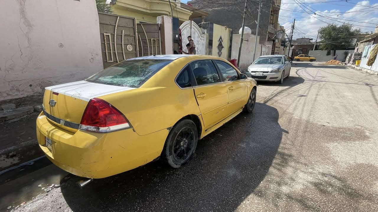 السلام عليكم امبالا ٢٠٠٩  خطها بغداد كربلاء رقم دولي محرك ٣٥٠٠ كير جديد تايرات جدد حداديه حلوه مكان السياره كربلاء سعرها ٤٥ وبيها مجال بسيط شراي يتصل ***********
