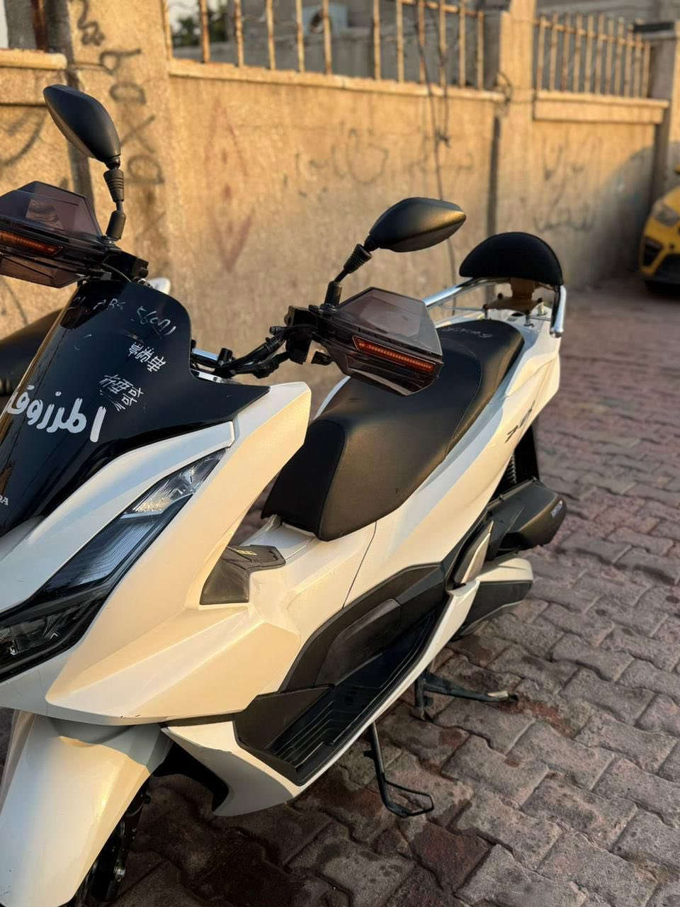 بي سي اكس جيل ل ٤ للبيع 2018
السعر ١٨$ بيه مجال بسيط
ماشيه ٢٤
***********
