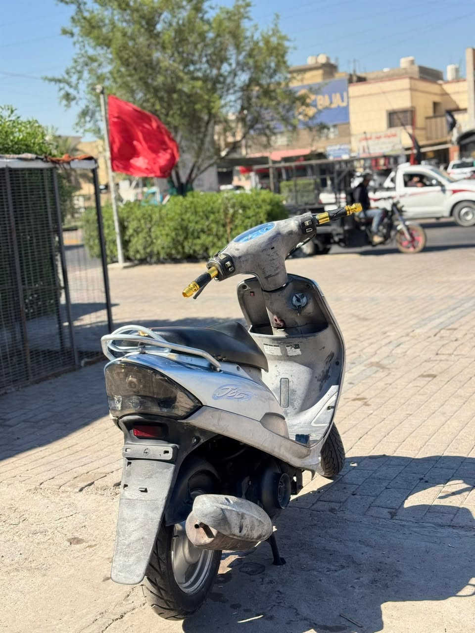 ماكس منغوليه للبيع دراجه خرسه شلعه ومعدل ماناقصه شي ب 500 وبيه مجال مكاني بغداد الحبيبيه 
***********

