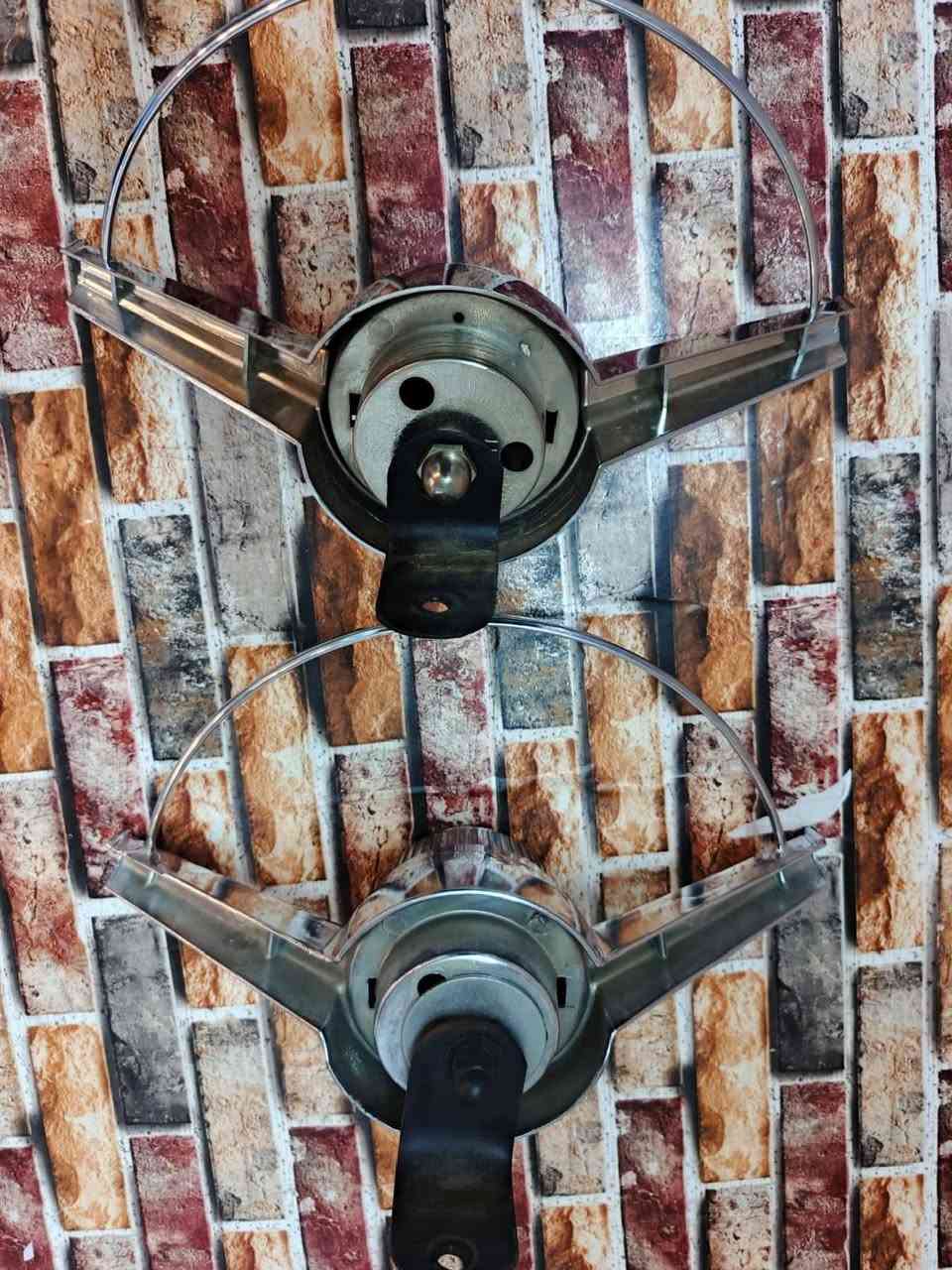 سلام عليكم
درك للبيع وحده اصليه ستيل وثانيه بلاستك سعر100 وبيهن مجال مكاني نجف رقمي ***********
