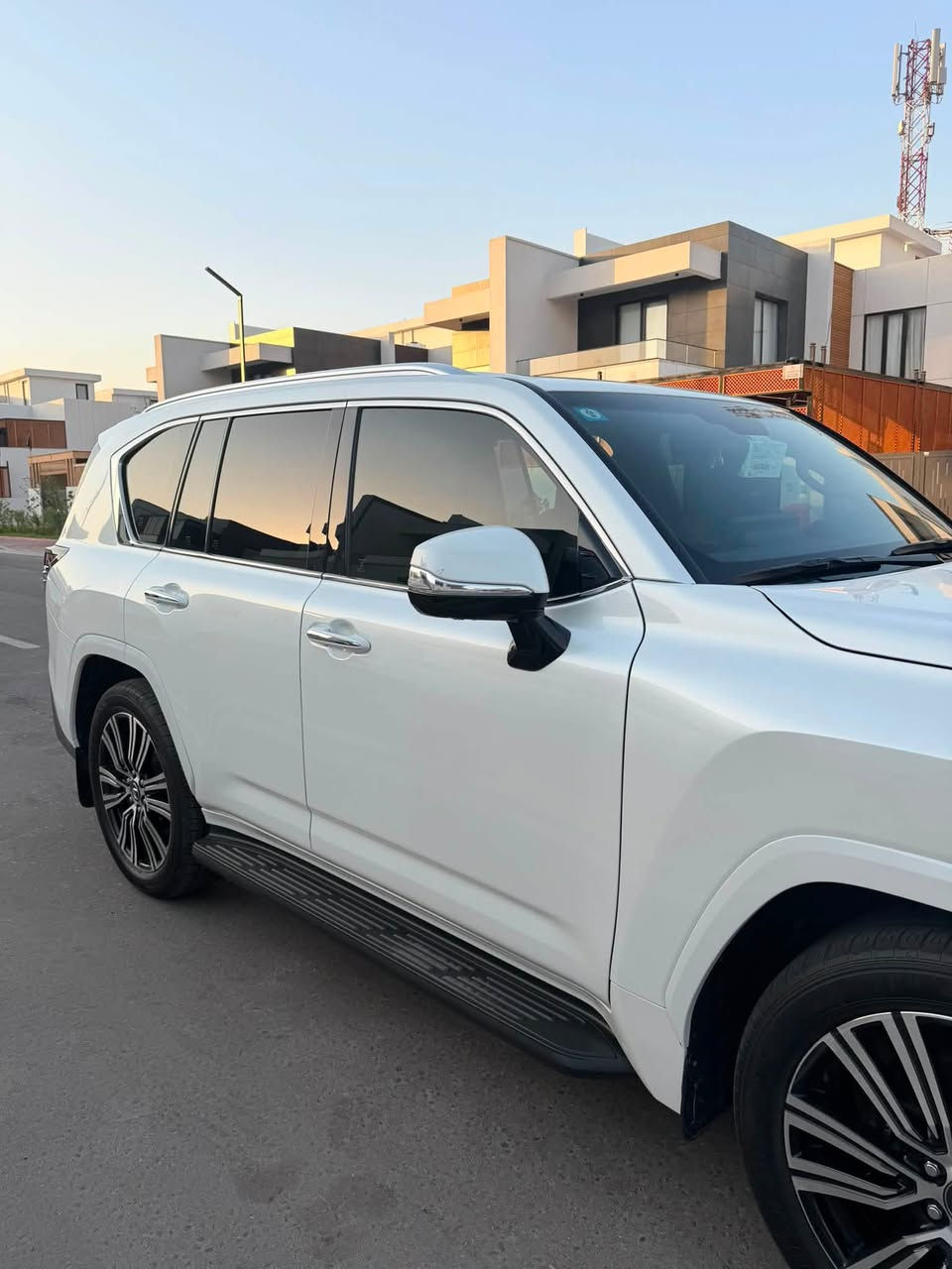 للبيع
لكزس LX600 مديل 2024 مواصفات ساز رقم سياره بغداد ماشيه 60 الف كيلو متر سياره مغلفه PPF
سعر السياره 11 شده و10 ورقات وبيها مجال للشراي 
العنوان البصره 
للتواصل على الرقم ***********
