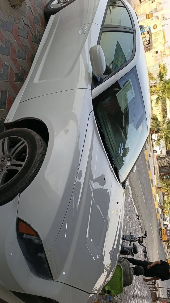 للبيع او مراوس العنوان ميسان
للبيع جارجر موديل 2013   رقم بغداد دولي سنويه ل29  
حادثها بنيد وقطعتين صبغ   
محرك وكير كفاله تدفئة تبريد 
كير طياره 
تشغيل عن بعد 
شاشه كبيره 
سياره خير من الله مناقصهه شي  
تخم تاير جديد 
كشنات كهربائيه 
دواخله نضيفه 

العنوان ميسان قضاء الميمونه غير متواجد ع الفيس
اتصل على الرقم  
***********
