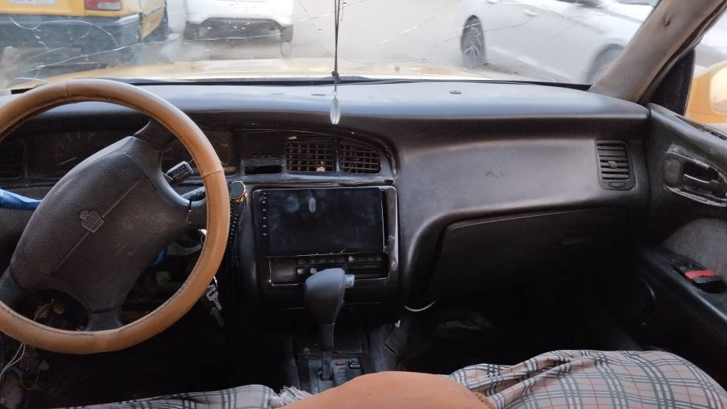 بطه فصل ديلوكس موديل 2000 رقم الماني بصرة مكينه وكير حلوات كهربائيات شغالة تبريد شغال تتقفل بريمونت راعيهة موجود بس ماعندي تواصل ويا ابد ابيع على وضعيتهة السيارة حلوه ونضيفه مالت بيت الحداديه حلوه تايرات حلوات. السنوية منتهية 2018 مكان السيارة البصرة كشرت السيارة كلش حلوه تجي وتشوفه. السعر 26.     ‏‪***********. البصرة, العراق
